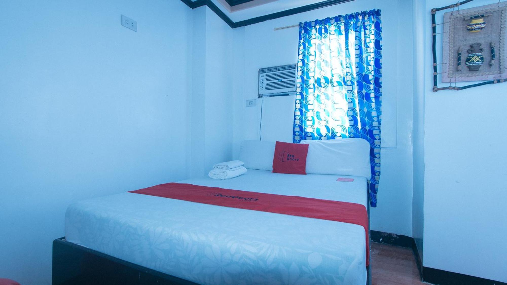 Reddoorz At Minas Place 1 Tacloban Exterior photo