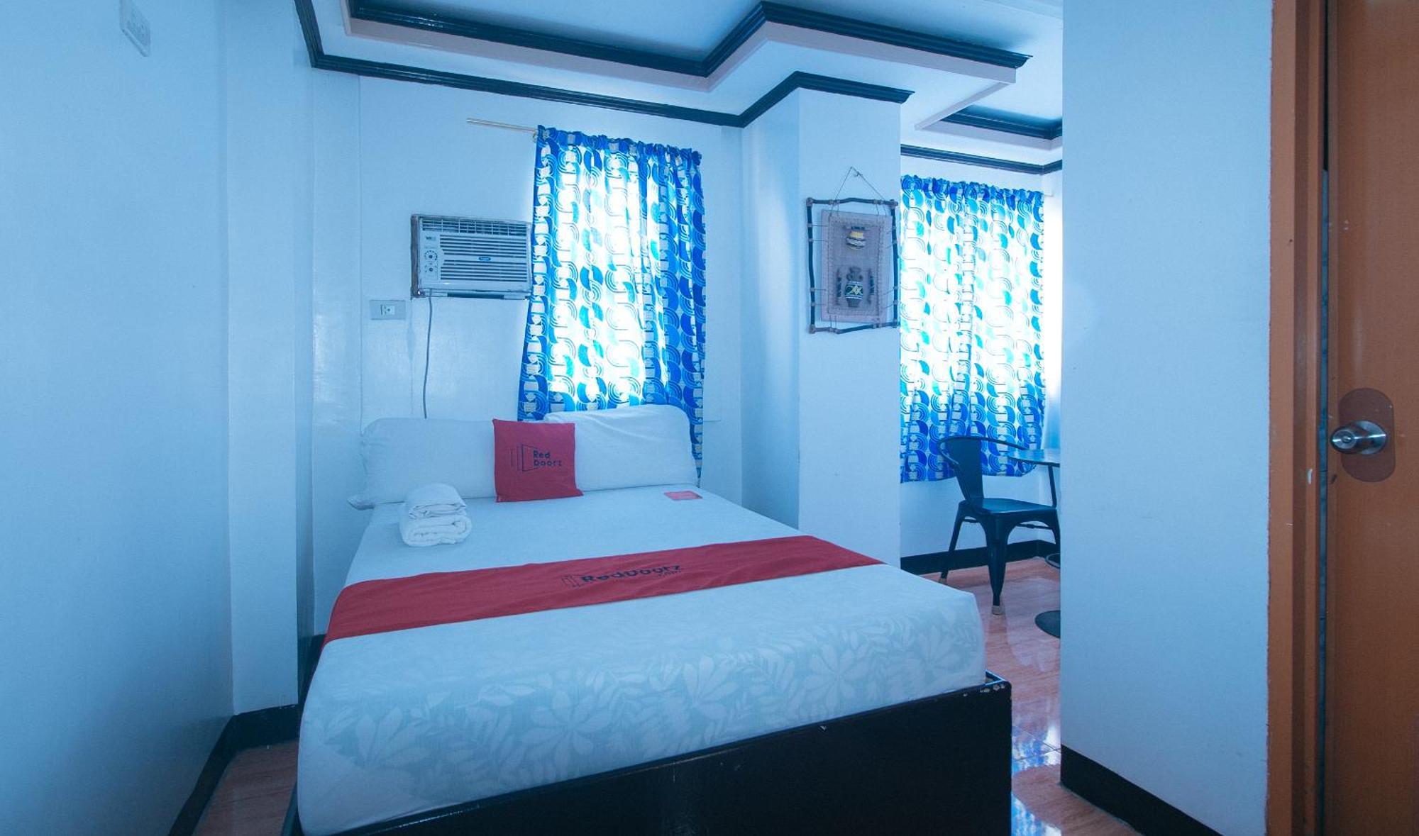Reddoorz At Minas Place 1 Tacloban Exterior photo