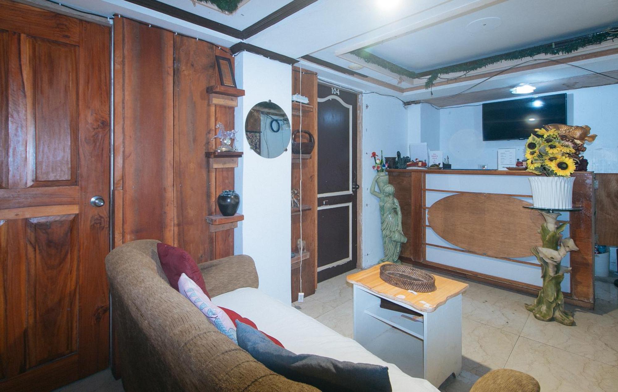 Reddoorz At Minas Place 1 Tacloban Exterior photo